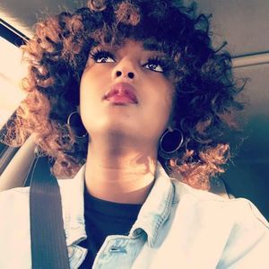 Meet your Posher, Tiffany